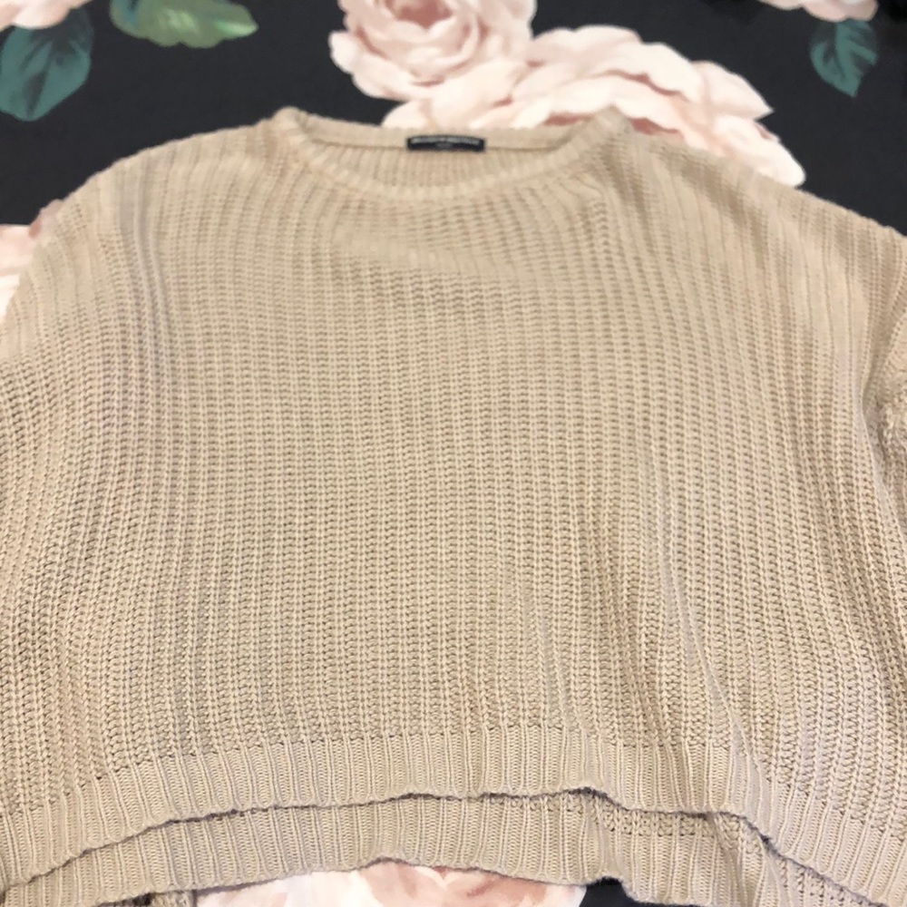 Brandy Melville long sleeve shirt